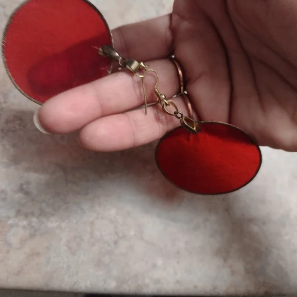 Earing - Picture 4 of 4